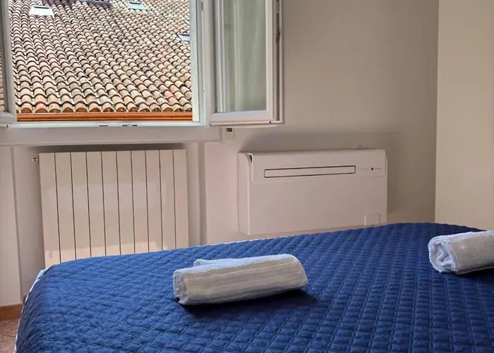 Bologna Apartment شقة بولونيا